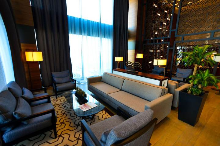 Guest Lobby
