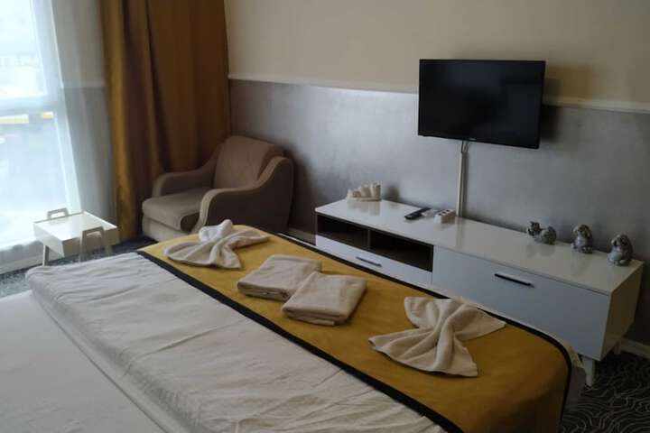 Room 73 of 88