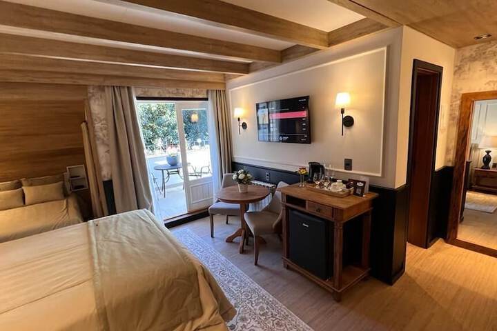 Room 33 of 138