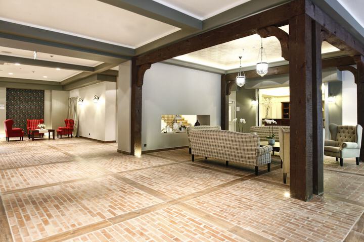Hotel Lobby