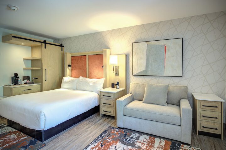 Room 22 of 119