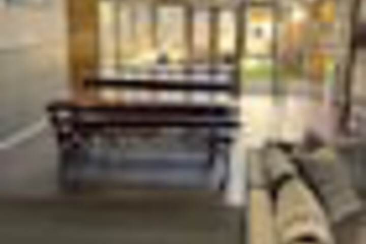 Room 146 of 243