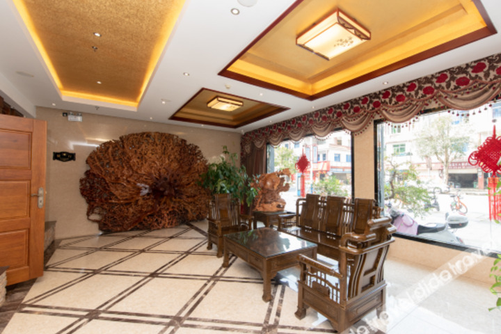 Hotel Interior 9 of 22