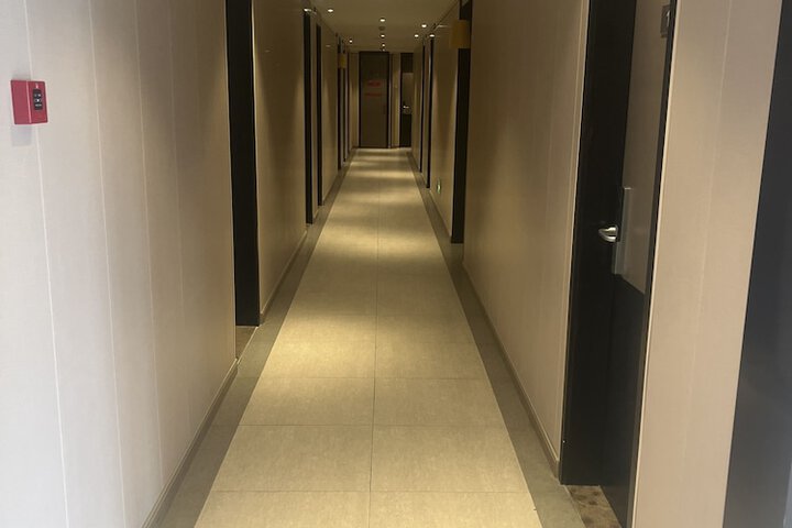 Room 21 of 41