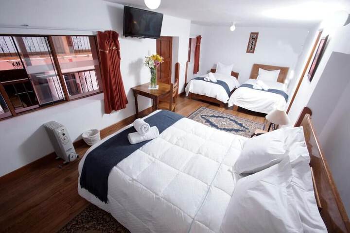 Room 13 of 26