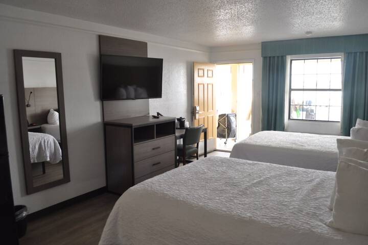 Room 5 of 38