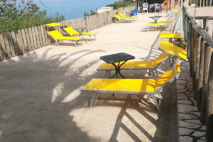 Sundeck 66 of 77