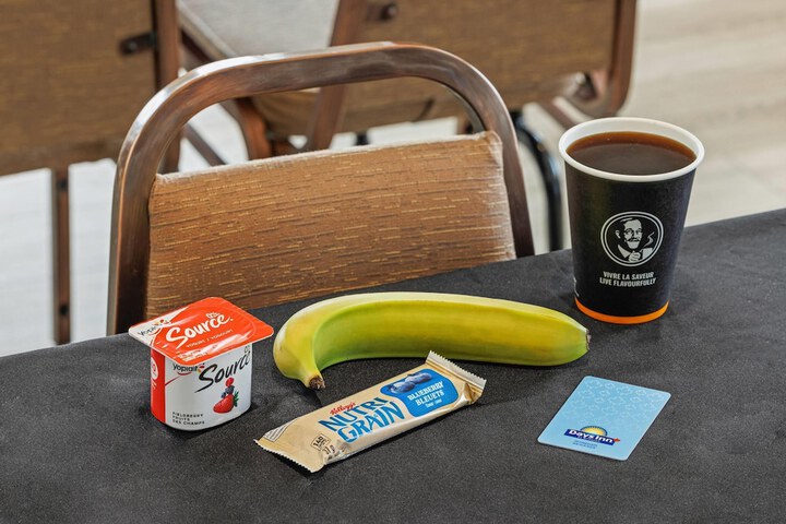 Breakfast/Coffee Service 37 of 49