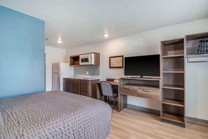 Room 10 of 31