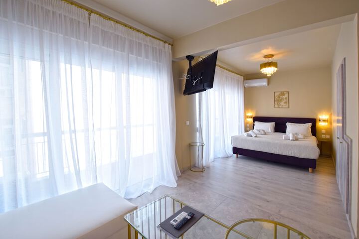 Room 47 of 137