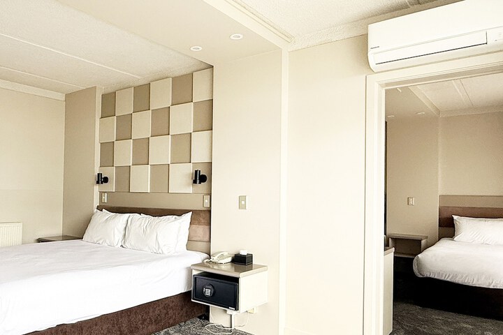 Room 41 of 66