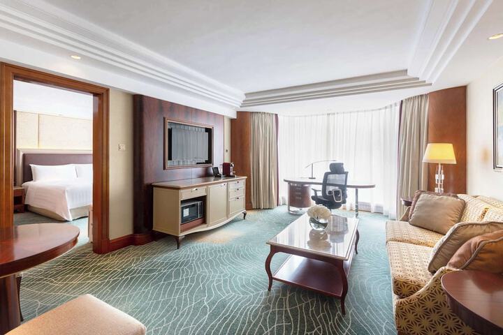 Room 31 of 103