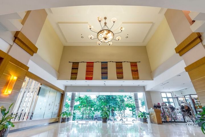 Lobby Entry