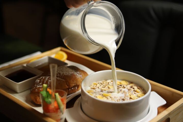 Breakfast/Coffee Service 19 of 31