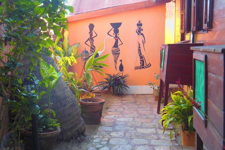 Hotel Exterior 47 of 47