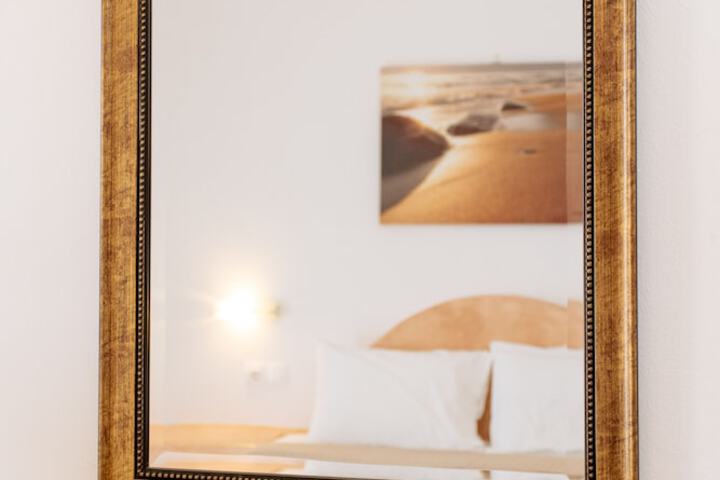 Room 18 of 135