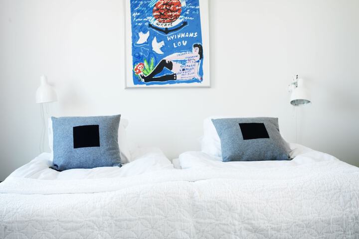 Room 4 of 44
