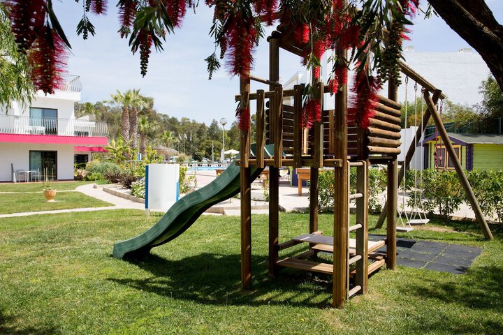 Children's play area - outdoor