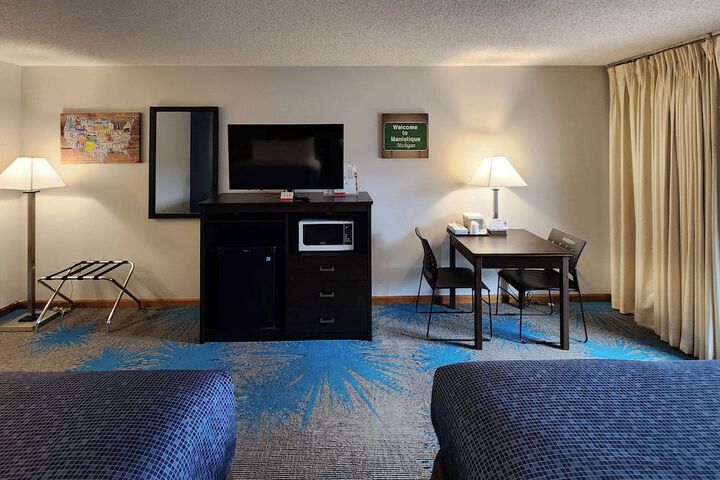 Room 38 of 80