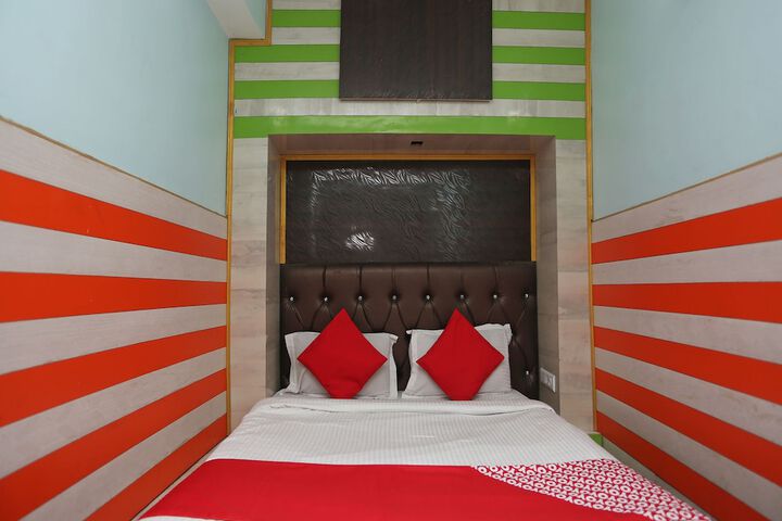 Room 31 of 37