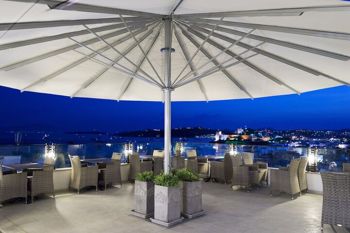Terrace/Patio 93 of 97