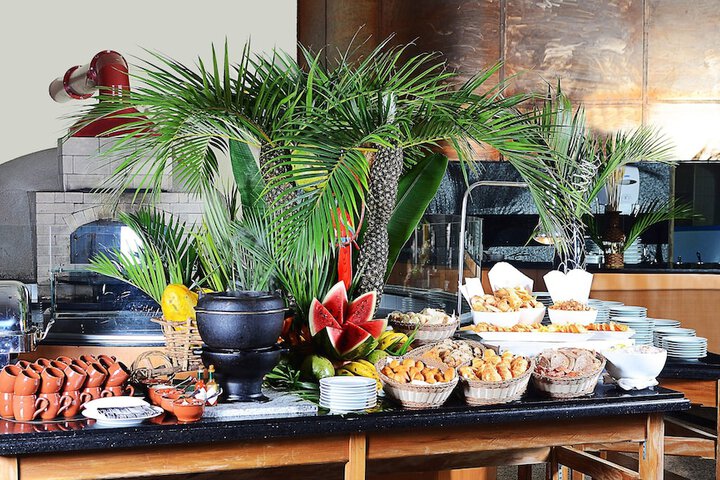 Dining 84 of 139