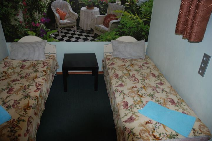Room 4 of 26
