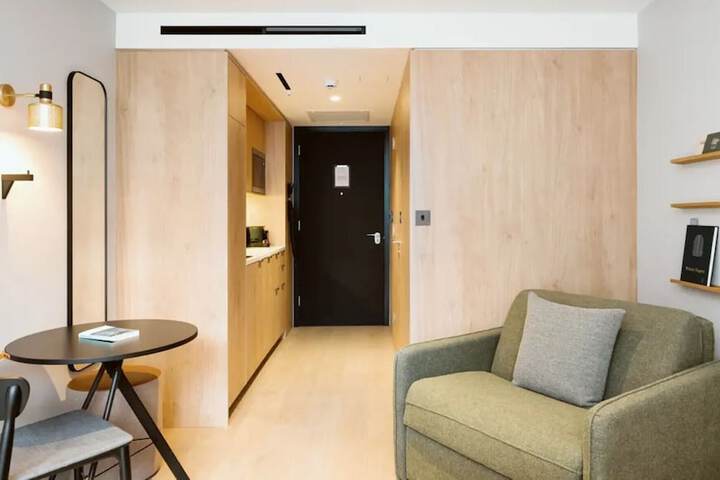 Room 38 of 52