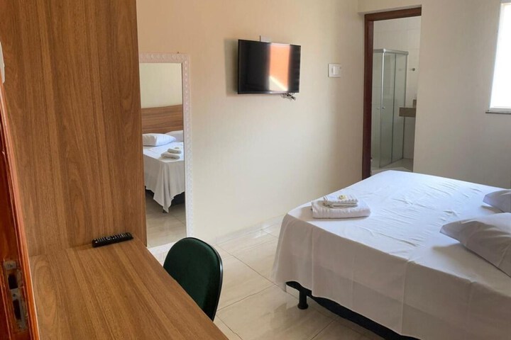 Room 17 of 31