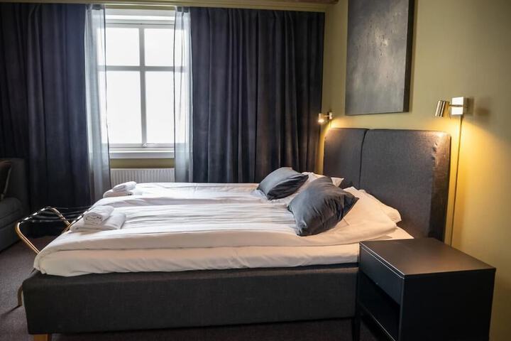 Room 21 of 45