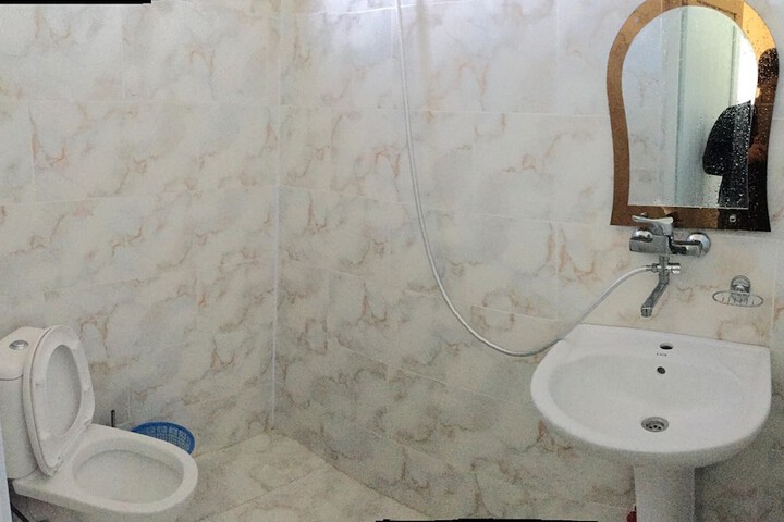 Room 15 of 41