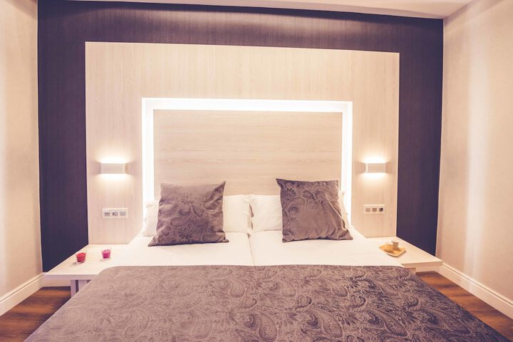 Room 20 of 48