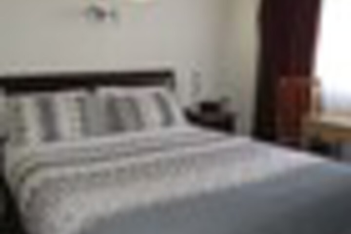 Room 14 of 123