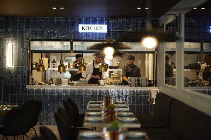 Dining 57 of 92