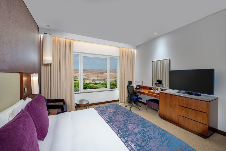 Room 27 of 117
