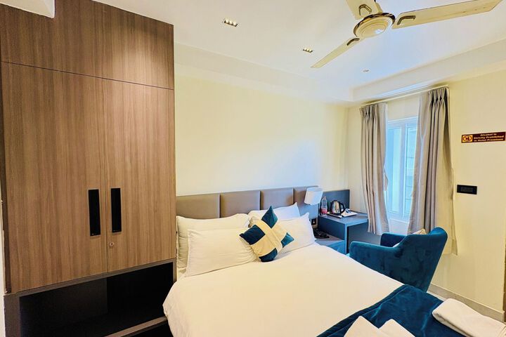 Room 50 of 55