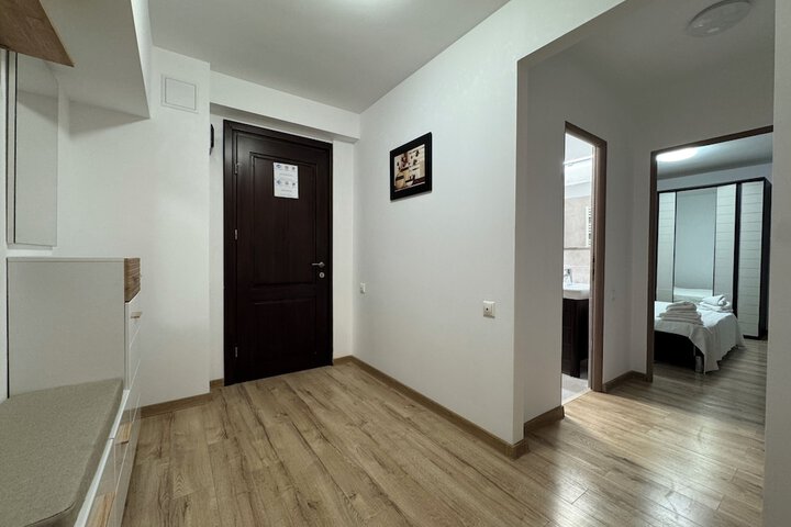 Room 21 of 51