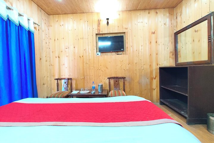 Room 5 of 23