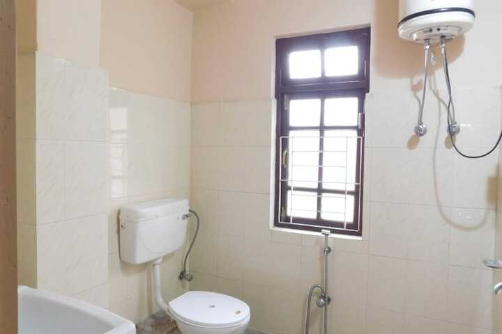 Room 15 of 22