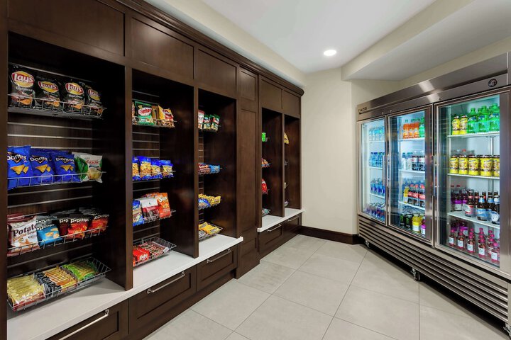 Snack bar