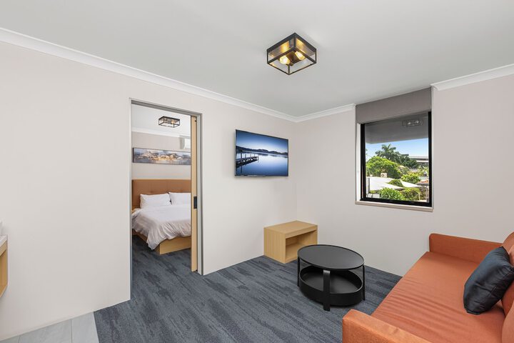 Room 16 of 47