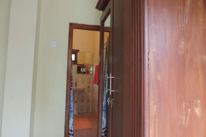 Room 39 of 65