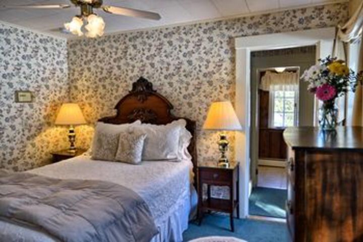 Room 22 of 49