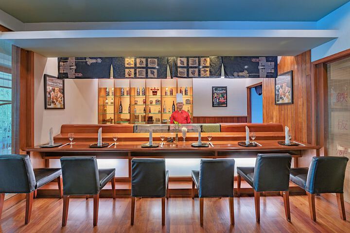 Dining 89 of 104