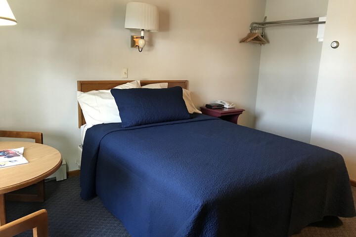 Room 19 of 44
