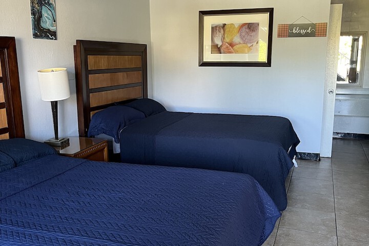 1 Double Bed (3 of 9)