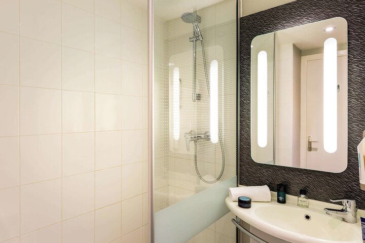 Clean Restrooms