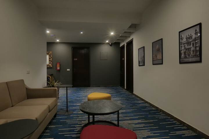 Hotel Interior 5 of 41