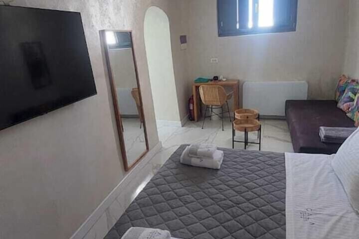 Room 58 of 99