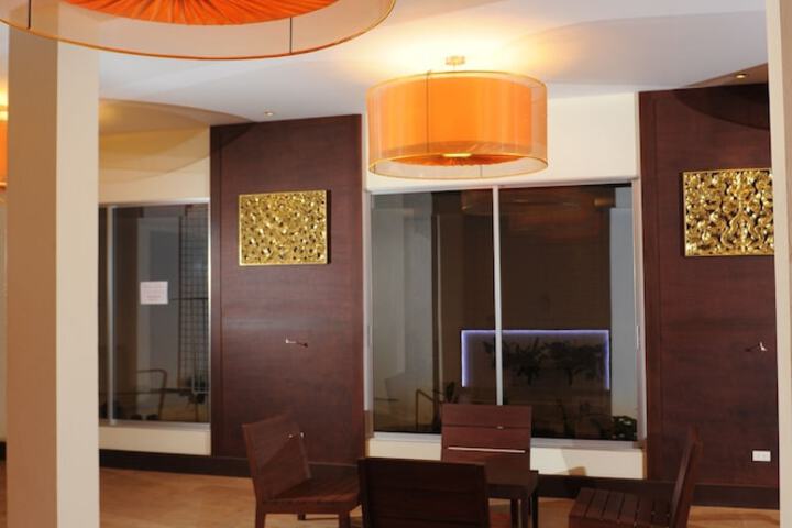 Hotel Lobby